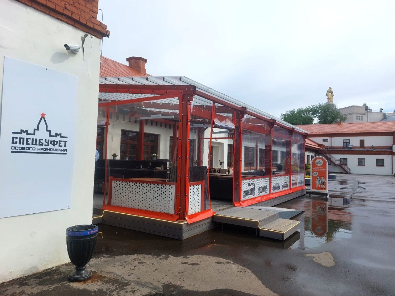 ПВХ шторы для летней террасы кафе в Звенигороде